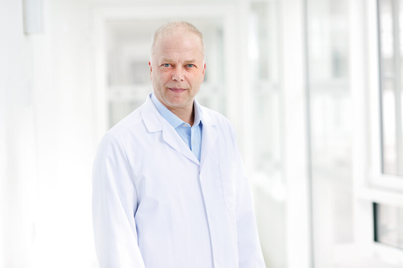 Dr. Toljan